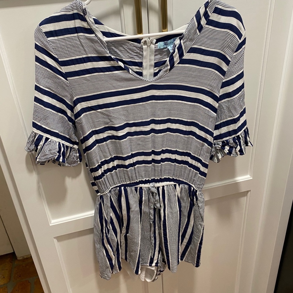 She + sky romper